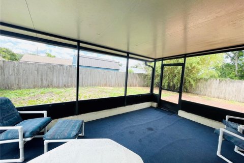 Villa ou maison à louer à Tampa, Floride: 3 chambres, 115.94 m2 № 2148962 - photo 16