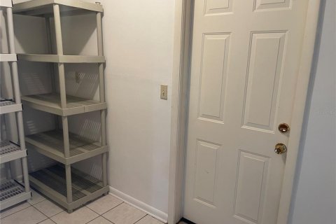 Villa ou maison à louer à Tampa, Floride: 3 chambres, 115.94 m2 № 2148962 - photo 15