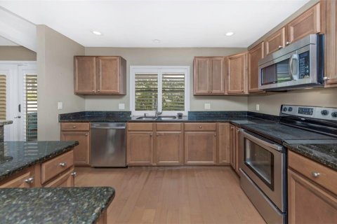 House in Tarpon Springs, Florida 3 bedrooms, 161.84 sq.m. № 2124411 - photo 14