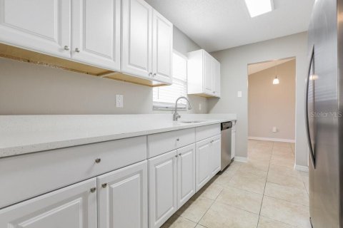 Villa ou maison à louer à Port Charlotte, Floride: 3 chambres, 131.36 m2 № 2100287 - photo 8