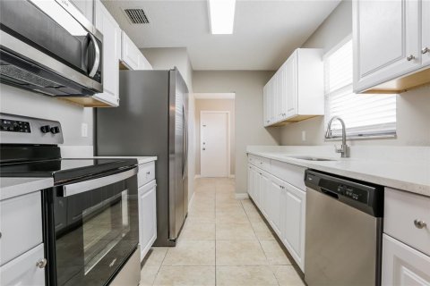 Villa ou maison à louer à Port Charlotte, Floride: 3 chambres, 131.36 m2 № 2100287 - photo 7