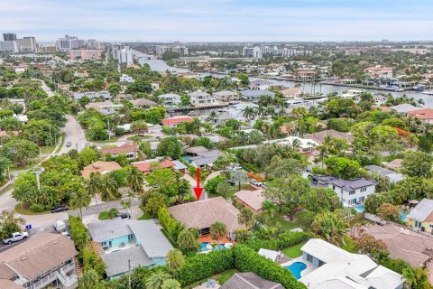 Villa ou maison à louer à Pompano Beach, Floride: 4 chambres, 250.84 m2 № 2147348 - photo 5