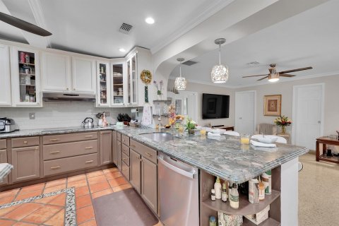Villa ou maison à louer à Pompano Beach, Floride: 4 chambres, 250.84 m2 № 2147348 - photo 9