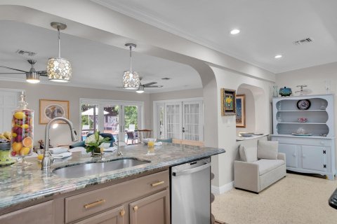 Villa ou maison à louer à Pompano Beach, Floride: 4 chambres, 250.84 m2 № 2147348 - photo 11