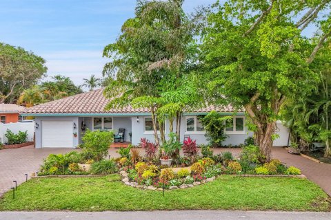 Villa ou maison à louer à Pompano Beach, Floride: 4 chambres, 250.84 m2 № 2147348 - photo 2