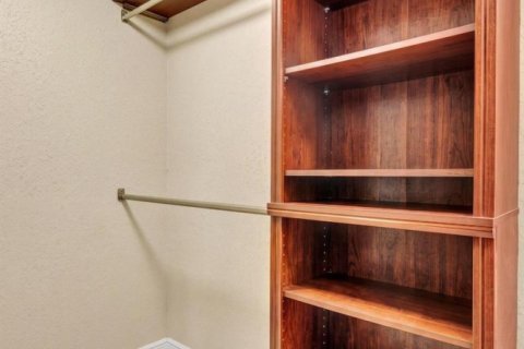 Купить кондоминиум в Тамарак, Флорида 1 комната, 114.18м2, № 2083343 - фото 28