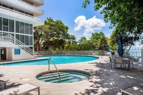 Condo in Miami, Florida, 3 bedrooms  № 2190333 - photo 8