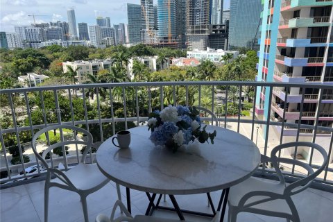 Condo in Miami, Florida, 3 bedrooms  № 2190333 - photo 6