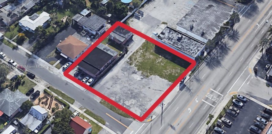 Commercial property in Dania Beach, Florida № 1706632