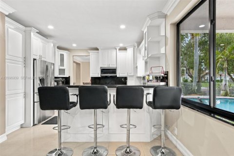 Villa ou maison à vendre à Weston, Floride: 6 chambres, 294.5 m2 № 2392022 - photo 22
