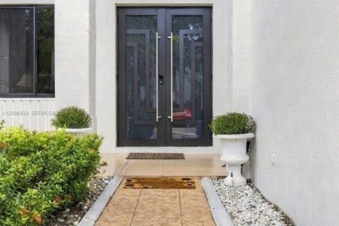 Villa ou maison à vendre à Weston, Floride: 6 chambres, 294.5 m2 № 2392022 - photo 7