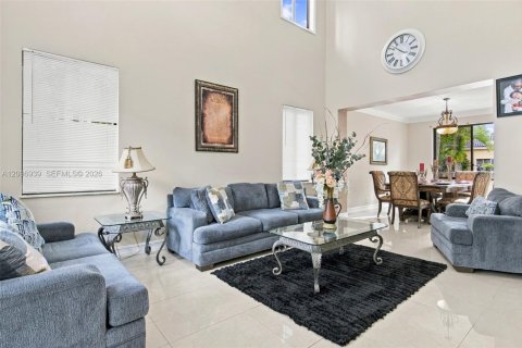 Villa ou maison à vendre à Weston, Floride: 6 chambres, 294.5 m2 № 2392022 - photo 10