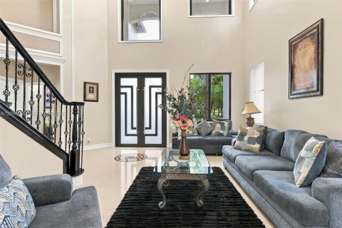 Villa ou maison à vendre à Weston, Floride: 6 chambres, 294.5 m2 № 2392022 - photo 16