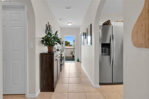 Condo in Lehigh Acres, Florida, 2 bedrooms  № 2420180 - photo 26