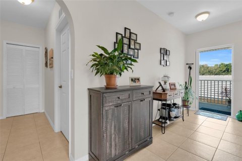 Condo in Lehigh Acres, Florida, 2 bedrooms  № 2420180 - photo 29