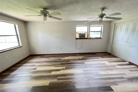Casa en venta en Gainesville, Florida, 3 dormitorios, 181.53 m2 № 1885475 - foto 7