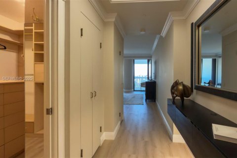 Condominio en venta en Aventura, Florida, 3 dormitorios, 237.83 m2 № 2089095 - foto 13