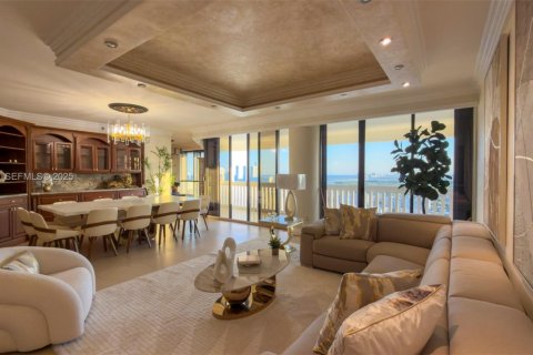 Condominio en venta en Aventura, Florida, 3 dormitorios, 237.83 m2 № 2089095 - foto 8