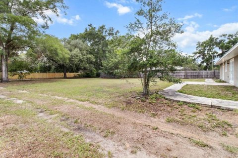 House in Floral City, Florida 3 bedrooms, 150.5 sq.m. № 1751724 - photo 25