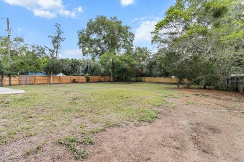 House in Floral City, Florida 3 bedrooms, 150.5 sq.m. № 1751724 - photo 9