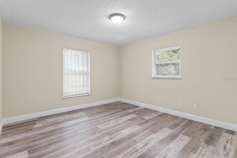 House in Floral City, Florida 3 bedrooms, 150.5 sq.m. № 1751724 - photo 22