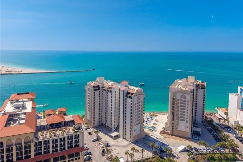 Condo in Clearwater, Florida, 2 bedrooms  № 2210890 - photo 7