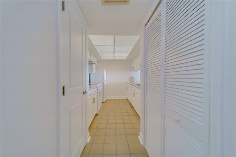 Condo in Clearwater, Florida, 2 bedrooms  № 2210890 - photo 20