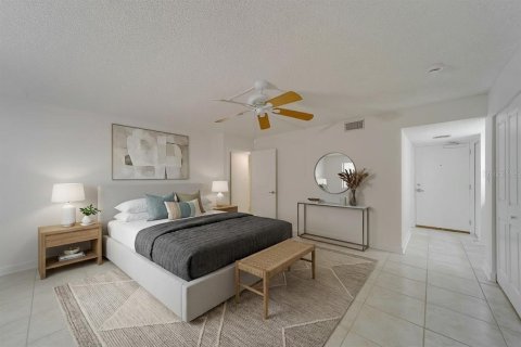 Condo in Clearwater, Florida, 2 bedrooms  № 2210890 - photo 27