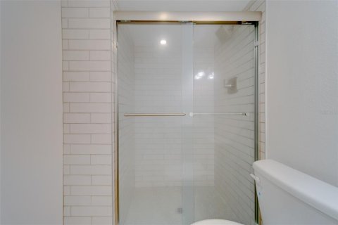 Condo in Clearwater, Florida, 2 bedrooms  № 2210890 - photo 28