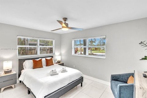 Купить виллу или дом в Окленд-Парк, Флорида 4 спальни, 145.48м2, № 1924377 - фото 15