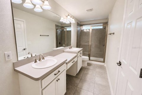 Adosado en venta en Tampa, Florida, 3 dormitorios, 174.66 m2 № 2259212 - foto 11