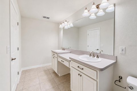 Adosado en venta en Tampa, Florida, 3 dormitorios, 174.66 m2 № 2259212 - foto 12