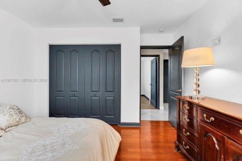 Casa en venta en Cutler Bay, Florida, 3 dormitorios, 188.78 m2 № 2008683 - foto 19