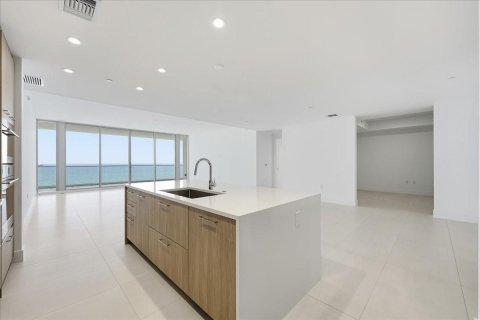 Condominio en venta en Fort Lauderdale, Florida, 3 dormitorios, 222.5 m2 № 2082730 - foto 7