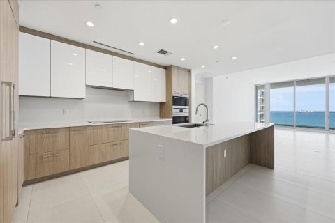 Condominio en venta en Fort Lauderdale, Florida, 3 dormitorios, 222.5 m2 № 2082730 - foto 6