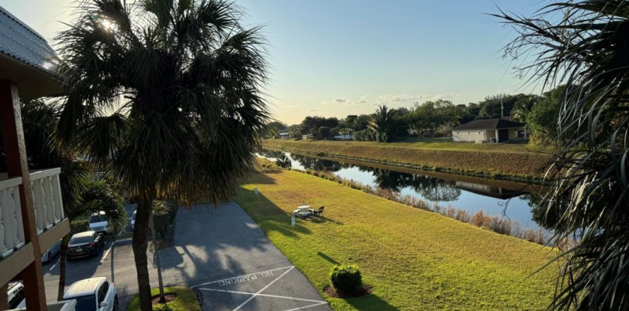Condo in Boca Raton, Florida, 2 bedrooms  № 1139108