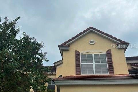 Touwnhouse à louer à Orlando, Floride: 3 chambres, 196.58 m2 № 2406341 - photo 3