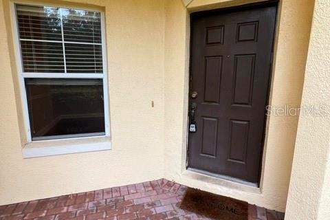 Touwnhouse à louer à Orlando, Floride: 3 chambres, 196.58 m2 № 2406341 - photo 2