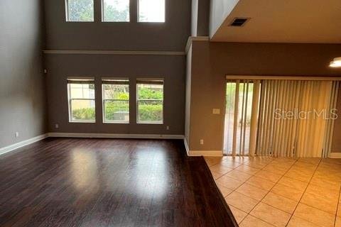 Touwnhouse à louer à Orlando, Floride: 3 chambres, 196.58 m2 № 2406341 - photo 10
