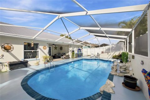 Casa en venta en Beverly Hills, Florida, 2 dormitorios, 133.41 m2 № 2225464 - foto 15