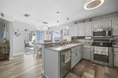 Casa en venta en Beverly Hills, Florida, 2 dormitorios, 133.41 m2 № 2225464 - foto 25