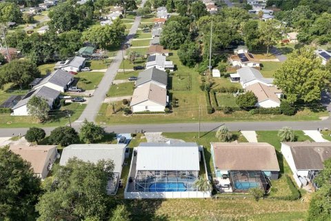 Casa en venta en Beverly Hills, Florida, 2 dormitorios, 133.41 m2 № 2225464 - foto 9