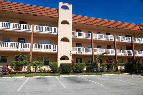 Copropriété à vendre à Sunrise, Floride: 1 chambre, 59.46 m2 № 2245541 - photo 10