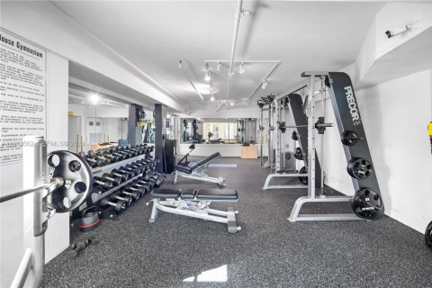 Снять в аренду кондоминиум в Майами-Бич, Флорида 1 спальня, 117.06м2, № 2043962 - фото 20