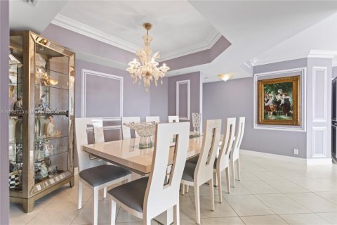 Купить кондоминиум в Авентура, Флорида 2 спальни, 135.64м2, № 2051631 - фото 25