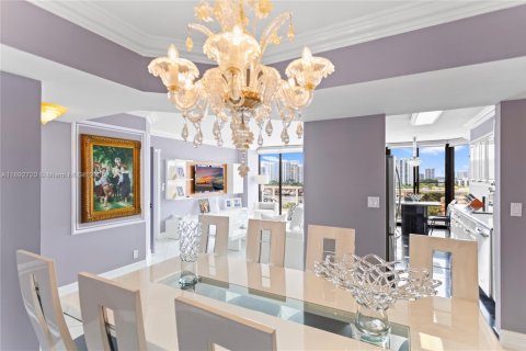 Купить кондоминиум в Авентура, Флорида 2 спальни, 135.64м2, № 2051631 - фото 24