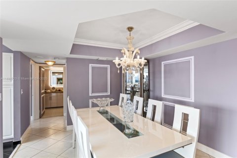 Купить кондоминиум в Авентура, Флорида 2 спальни, 135.64м2, № 2051631 - фото 22