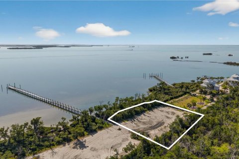 Land in Captiva, Florida № 2232915 - photo 2
