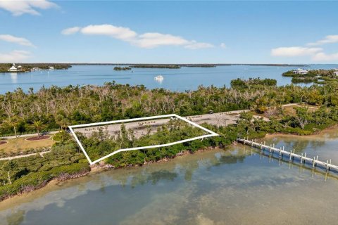 Land in Captiva, Florida № 2232915 - photo 11