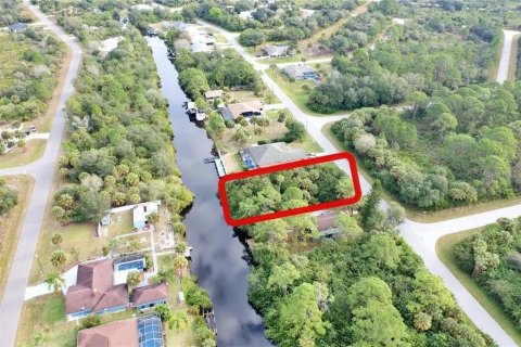 Land in Port Charlotte, Florida № 2206862 - photo 10